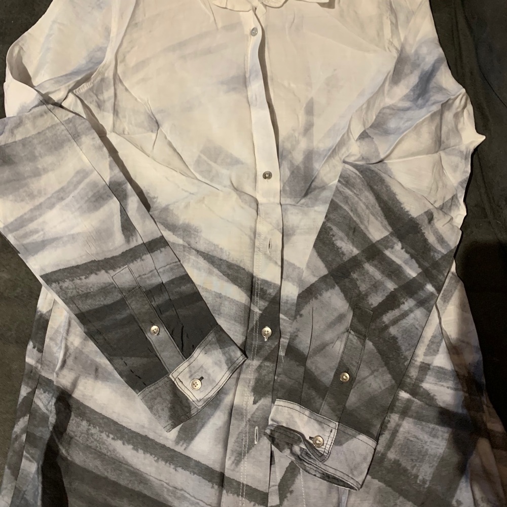 Button up gray print Calvin Klein jeans blouse.